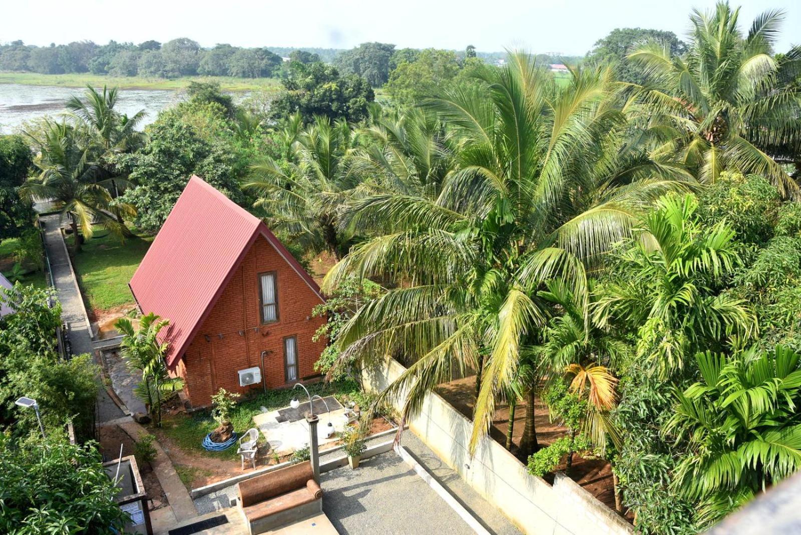 Ciel Star Anuradhapura Hotell Exteriör bild