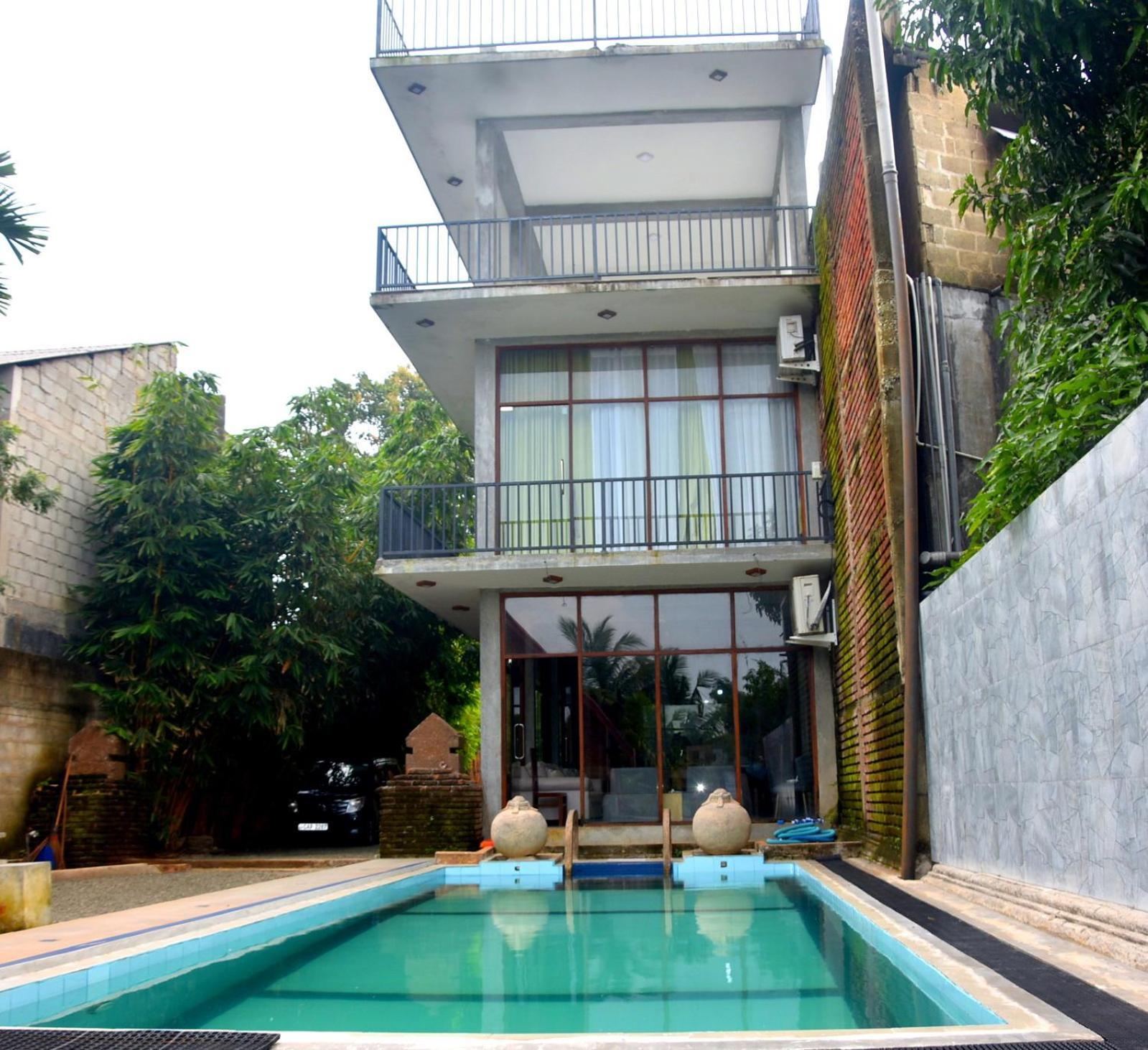 Ciel Star Anuradhapura Hotell Exteriör bild