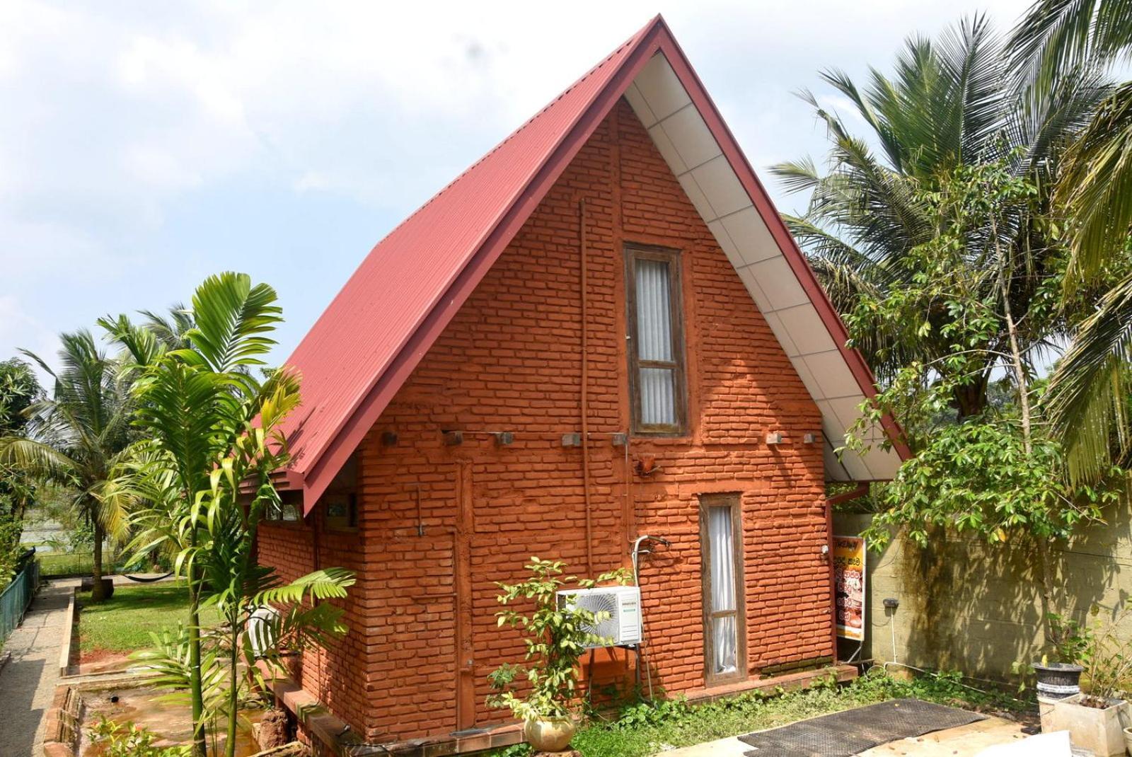Ciel Star Anuradhapura Hotell Exteriör bild