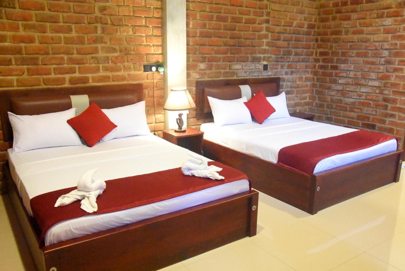 Ciel Star Anuradhapura Hotell Exteriör bild