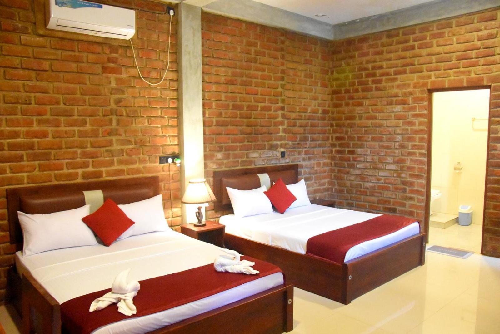 Ciel Star Anuradhapura Hotell Exteriör bild