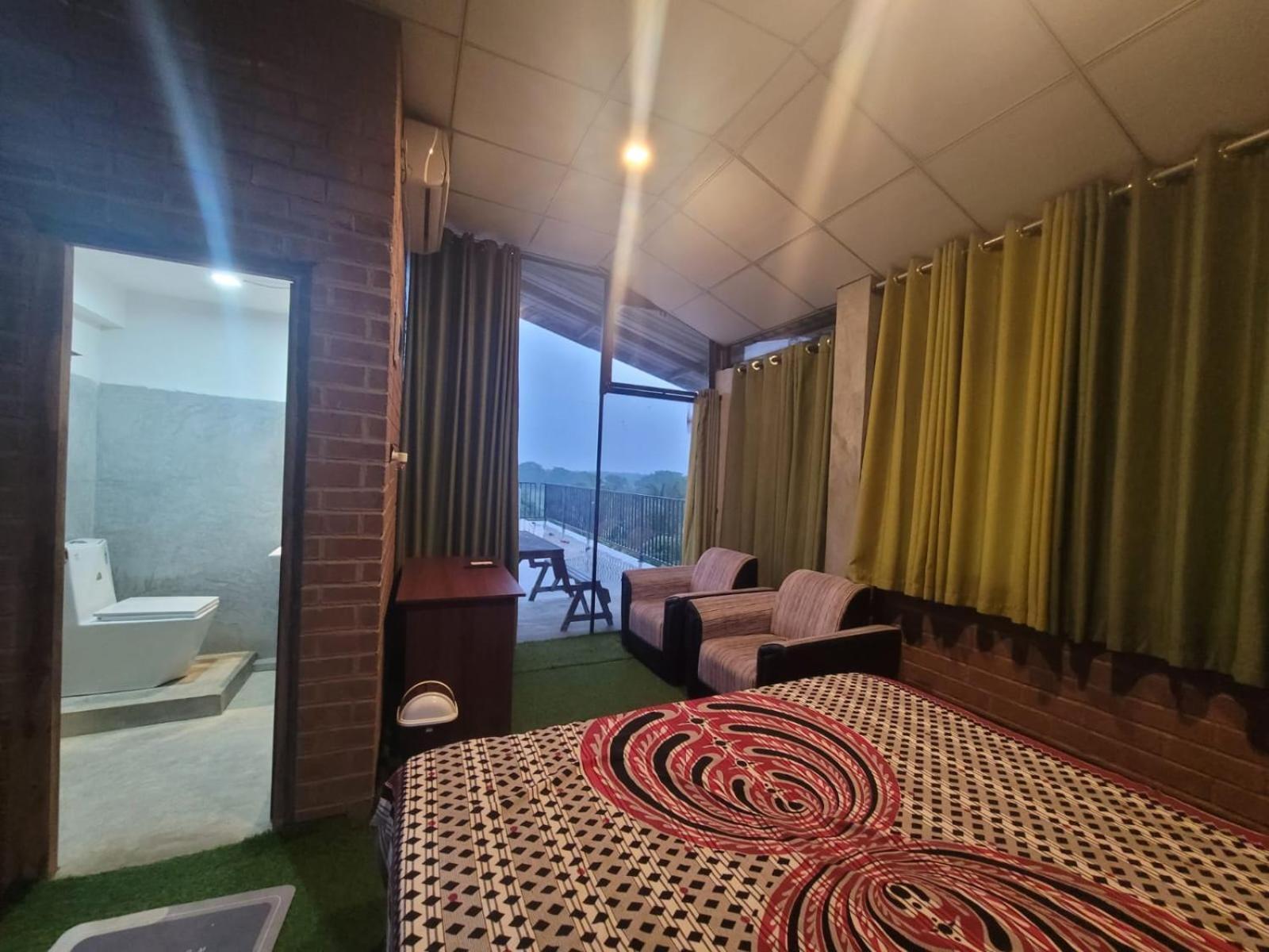 Ciel Star Anuradhapura Hotell Exteriör bild